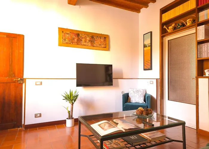 La Fonderia Charme Oltrarno - With Private Patio شقة *